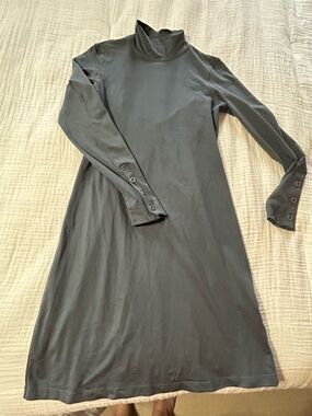 Title Nine mock turtleneck long sleeve dress size S